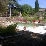Sous La Tonnelle, Maison De בית נופש *
