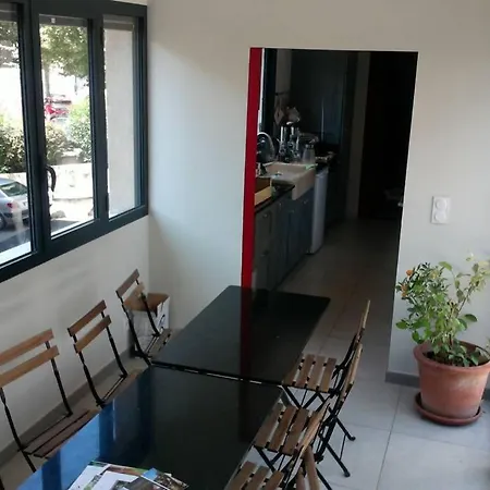 Sous La Tonnelle, Maison De Tatil Evi