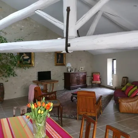 Sous La Tonnelle, Maison De Murviel